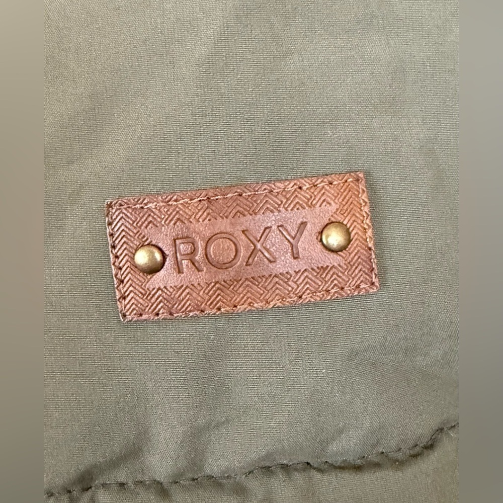 Roxy Ellie Longline Hooded Waterproof Puffer Jacket - size small - Picture 5 of 7